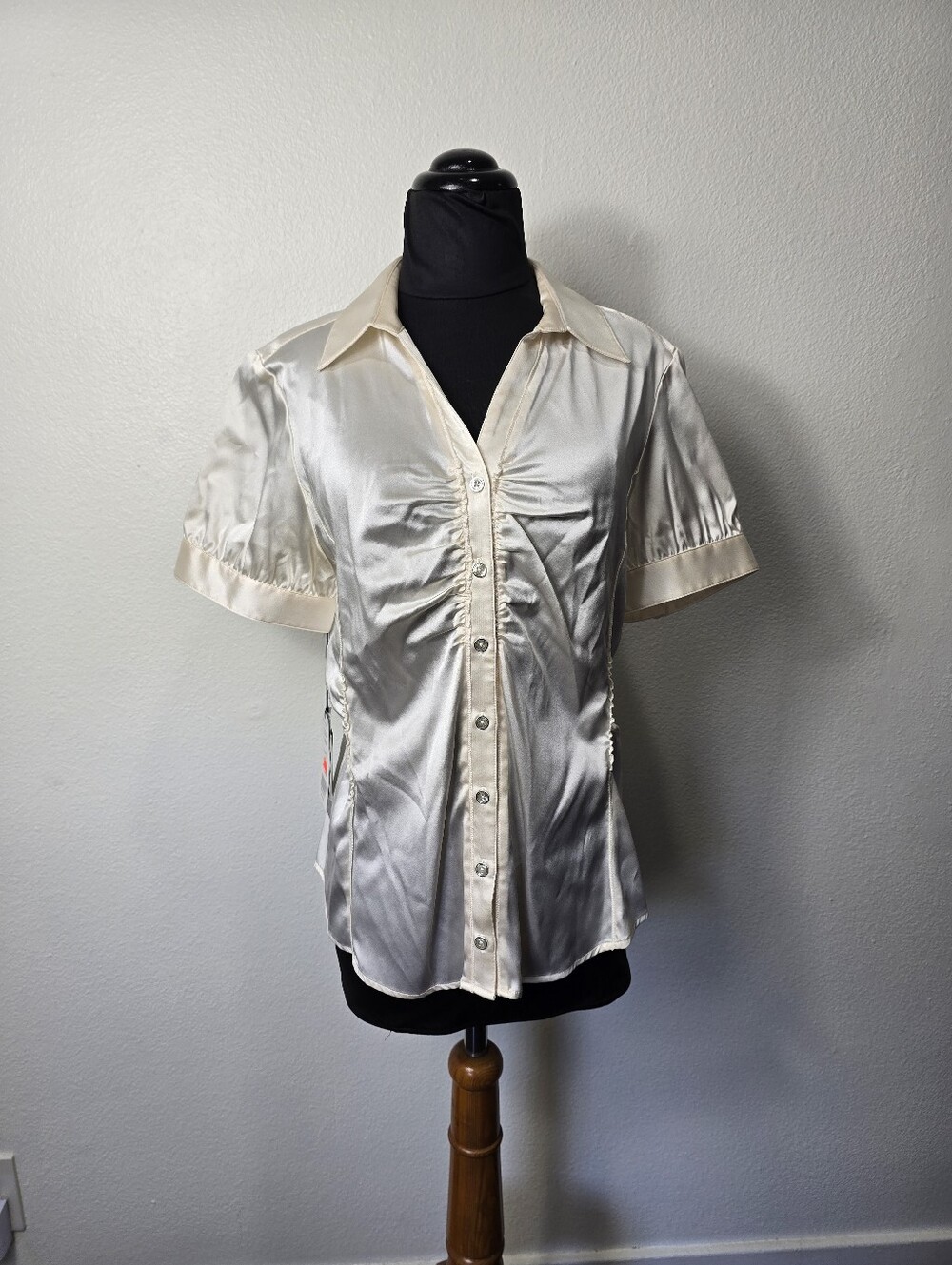Etcetera Silky Cream Satin Button-Up Blouse. Y2k Coquette Vintage